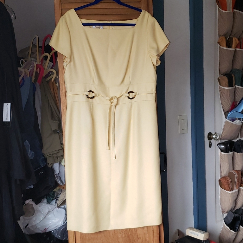 Talbots  Light yellow linen lined dress size 14